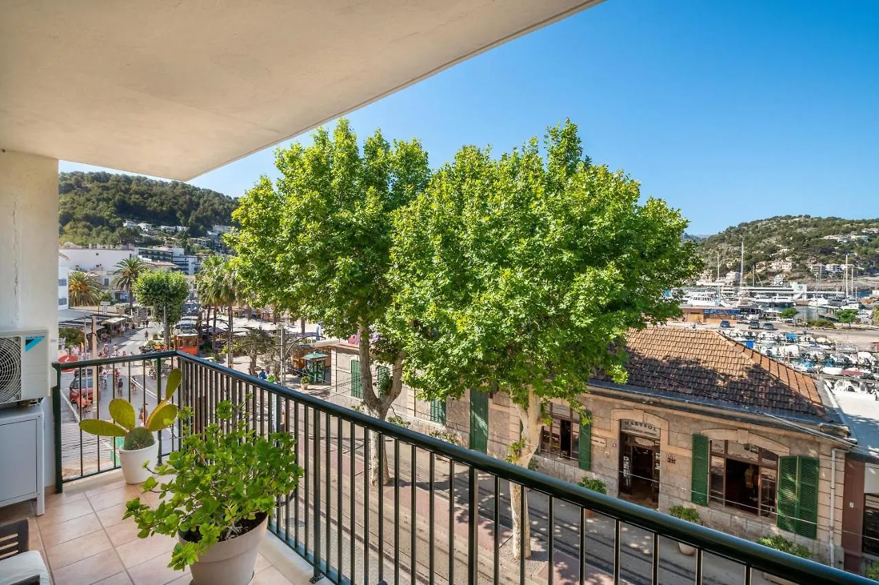 Seafront Apartment in Port Sóller Puerto de Sóller